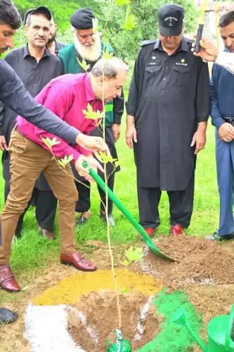 Tree-Plantation-Campaign1